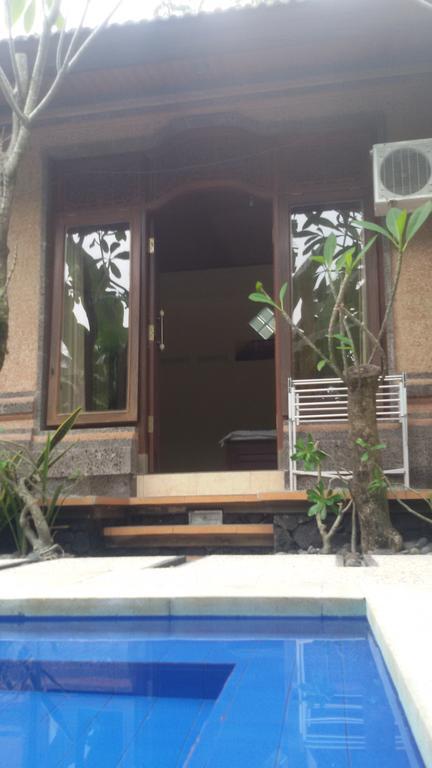 Mimba Private House Hotel Padangbai  Exterior photo