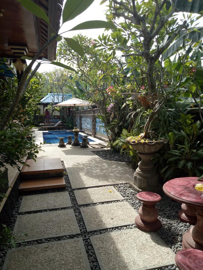 Mimba Private House Hotel Padangbai  Exterior photo