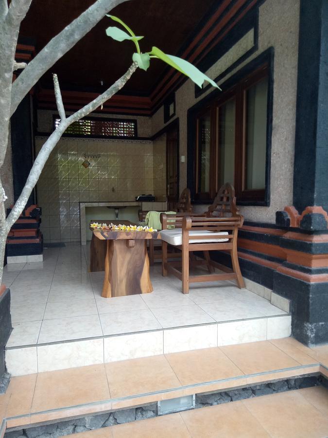 Mimba Private House Hotel Padangbai  Exterior photo