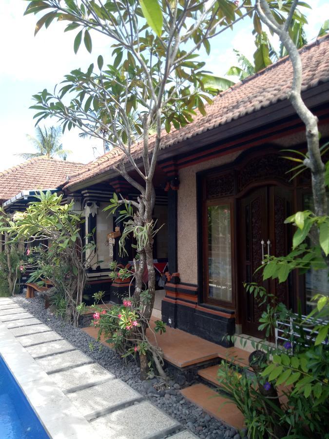 Mimba Private House Hotel Padangbai  Exterior photo