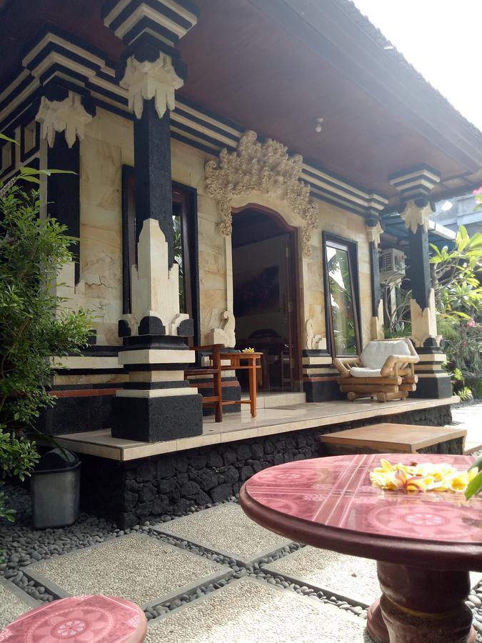 Mimba Private House Hotel Padangbai  Exterior photo