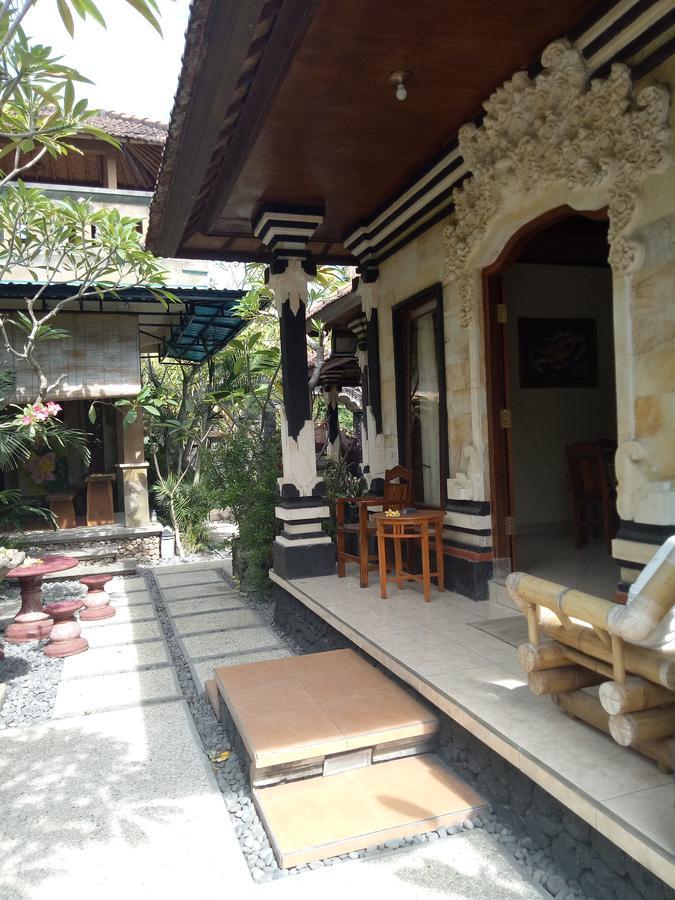 Mimba Private House Hotel Padangbai  Exterior photo