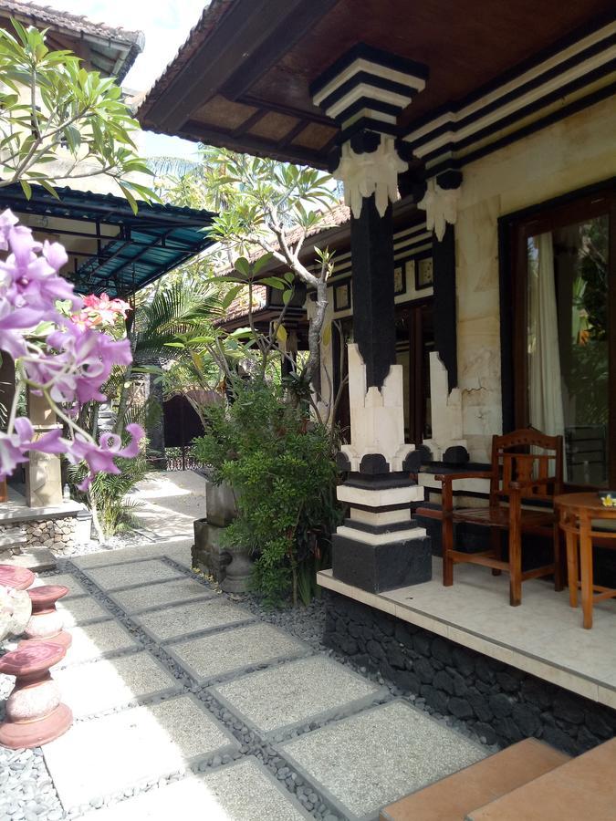 Mimba Private House Hotel Padangbai  Exterior photo