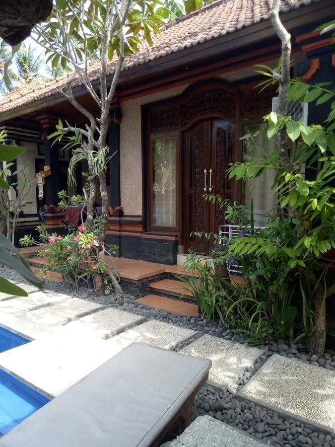 Mimba Private House Hotel Padangbai  Exterior photo