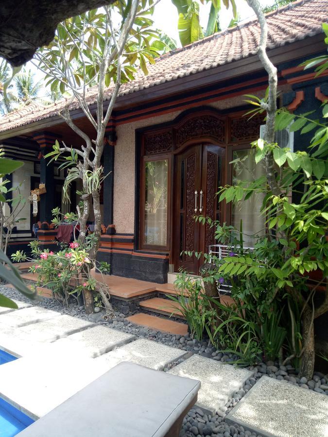 Mimba Private House Hotel Padangbai  Exterior photo